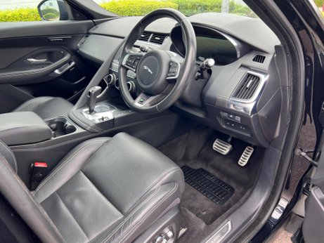 Jaguar E-Pace 2.0 D180 R-Dynamic HSE Auto AWD Euro 6 (s/s) 5dr 17