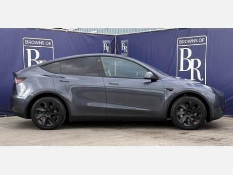 Tesla Model Y (Dual Motor) Long Range SUV 5dr Electric Auto 4WDE (384 bhp) 3