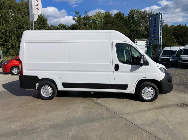 Renault Master RENAULT MASTER LML35TW B-NES 3