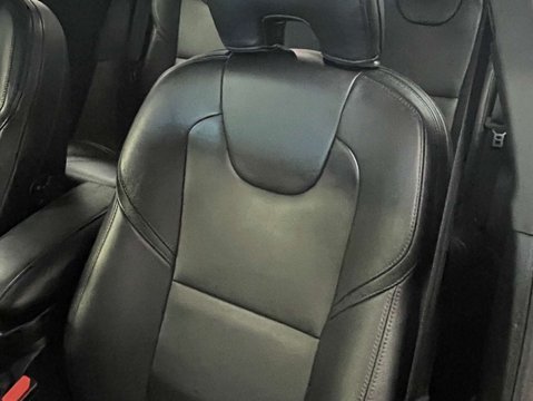 Volvo V40 1.5 V40 Inscription Edition T3 Auto 5dr 43