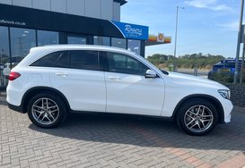 Mercedes-Benz GLC GLC 250 D 4MATIC AMG LINE AUTO 8