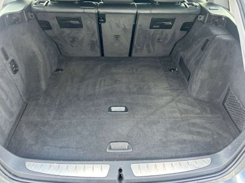 BMW 3 Series 1.5 318i Sport Auto 5dr 16
