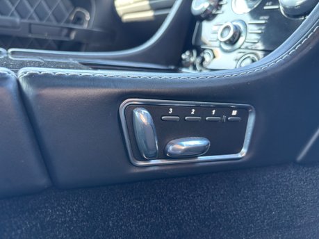 Aston Martin DBS Aston Martin DBS 6.0 V12 Ultimate Coupe (No. 16 of 100) | Carbon Black 40