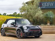 Mini Convertible John Cooper Works 28