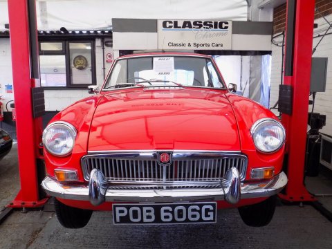 MG B GT 65