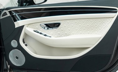 Bentley Continental GT Speed Convertible 23