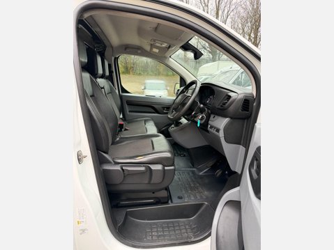 Citroen Dispatch 1.5 BlueHDi 1000 Enterprise Pro M FWD 2 Euro 6 (s/s) 6dr 27