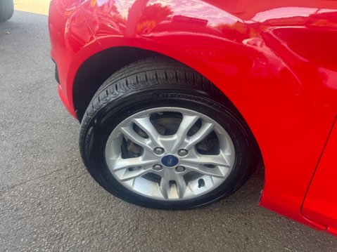 Ford Fiesta 1.25 Zetec Euro 5 5dr 17