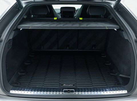 Lamborghini Urus GRAPHITE CAPSULE 45