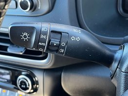 Hyundai KONA 1.6 Kona SE Connect GDi HEV Semi-Auto 5dr 54