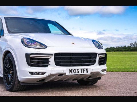 Porsche Cayenne 78