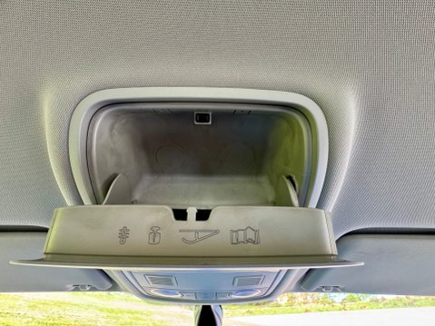 SEAT Ateca TDI SE TECHNOLOGY 45