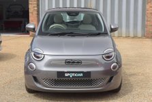 Fiat 500e La Prima 2