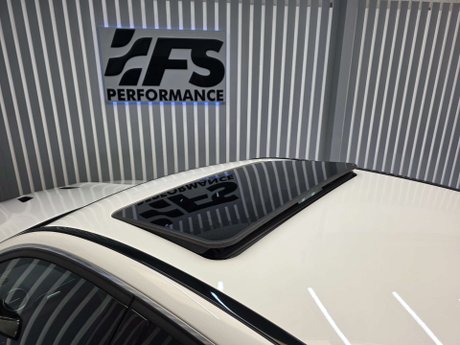 Mercedes-Benz C Class 6.3 C63 V8 AMG Edition 507 Saloon 4dr Petrol SpdS MCT Euro 5 (507 ps) 34