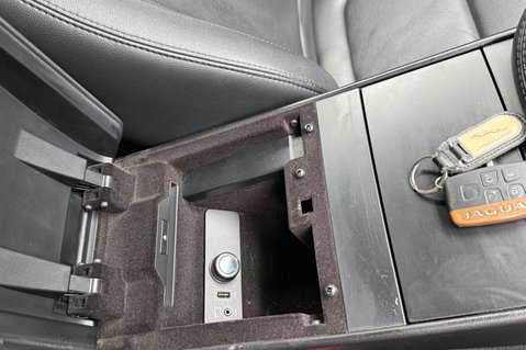 Jaguar F-Type V6 S - NEW ENGINE FITTED BY JAGUAR AT 48K - 13 SERVICES RECORDED 47