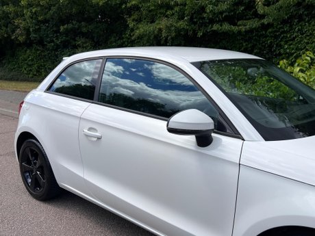 Audi A1 1.0 TFSI Sport S Tronic Euro 6 (s/s) 3dr 9