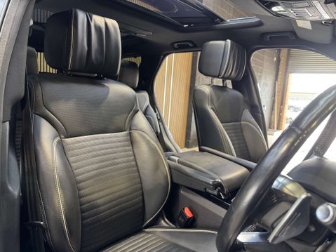 Land Rover Discovery 3.0 Discovery Luxury HSE TD6 Auto 4WD 5dr 41