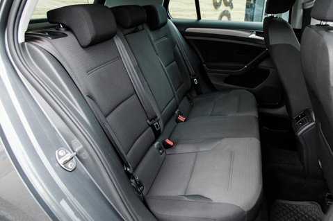 Volkswagen Golf MATCH TSI EVO DSG 31