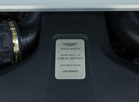 Aston Martin V8 Vantage ROADSTER 47