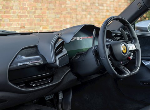 Ferrari SF90 Stradale 14