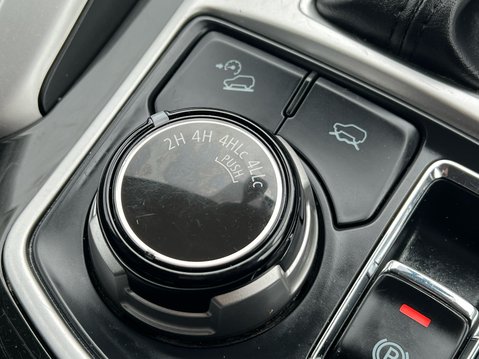 Mitsubishi Shogun Sport DI-D 4 27