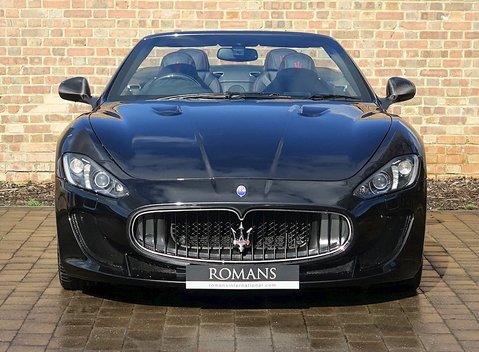 Maserati Grancabrio MC 2