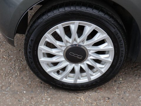 Fiat 500 1.2 Lounge Euro 6 (s/s) 3dr 23
