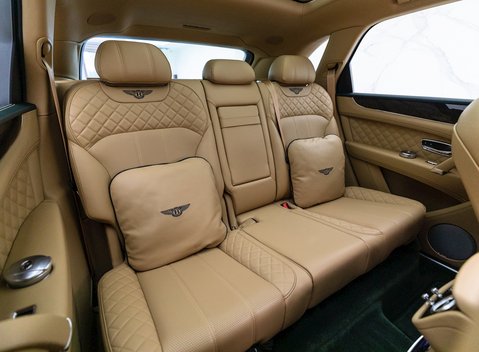 Bentley Bentayga W12 Mulliner 13