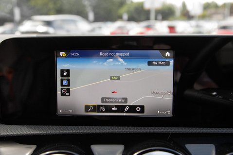 Mercedes-Benz A Class A 180 AMG LINE 25