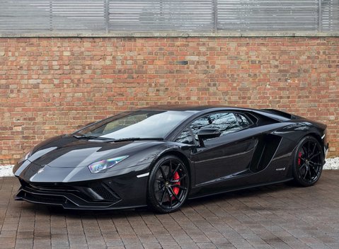 Lamborghini Aventador S LP740-4 6