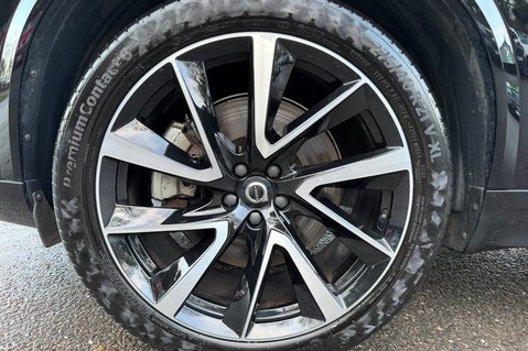 Volvo XC90 RECHARGE T8 ULTIMATE AWD - BLOND LEATHER - VAT QUALIFYING 79