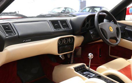 Ferrari F355 Berlinetta - Manual - Rare Carbon-Kevlar Racing Seats 4