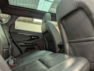 Land Rover Range Rover Evoque 2.0 Range Rover Evoque R-Dynamic S D Auto 4WD 5dr 52