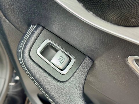 Mercedes-Benz C Class C200 D SPORT 51