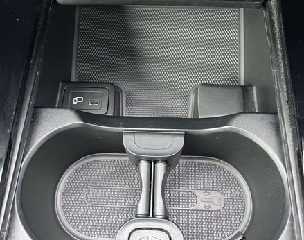 Mercedes-Benz A Class 1.3 A 200 Sport Exeutive Auto 5dr 57