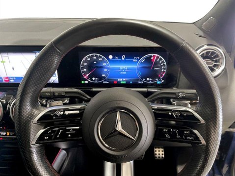 Mercedes-Benz GLA 1.3 GLA250e 15.6kWh AMG Line (Executive) SUV 5dr Petrol Plug-in Hybrid 8G-D 13