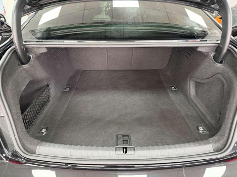 Audi A6 2.0 TDI 40 S line Saloon 4dr Diesel S Tronic Euro 6 (s/s) (204 ps) 34