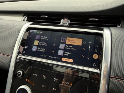 Land Rover Discovery Sport 1.5 P300e 12.2kWh R-Dynamic SE SUV 5dr Petrol Plug-in Hybrid Auto 4WD Euro 45