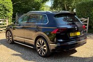 Volkswagen Tiguan R-LINE TECH TSI 4MOTION DSG 14
