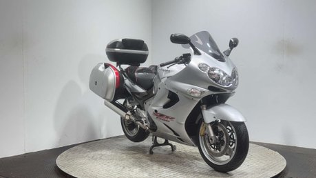 Kawasaki ZZR 2004 ONLY 29K FULL LUGGAGE NEW MOT SERVICED BIG CC TOURER 3