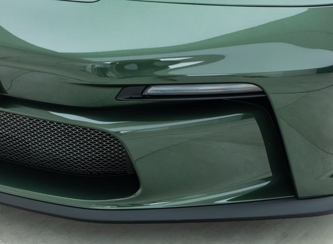 Porsche 911 GT3 TOURING (992) 34