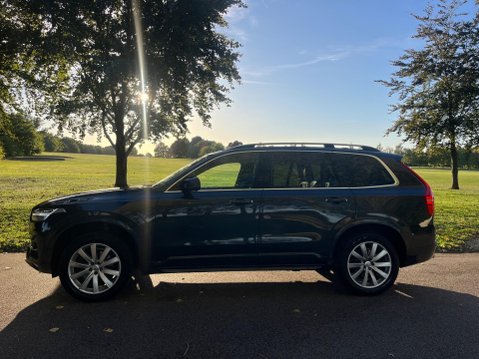 Volvo XC90 2.0 D5 PowerPulse Momentum Auto 4WD Euro 6 (s/s) 5dr 19