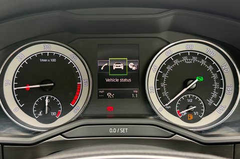Skoda Superb SE L TDI DSG - FULL SKODA SERVICE HISTORY - 8 SERVICES 47