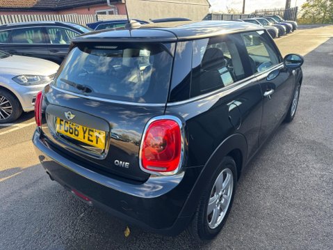Mini Hatch ONE 13