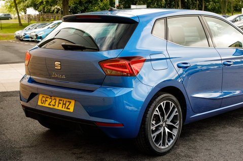 SEAT Ibiza TSI XCELLENCE LUX 8