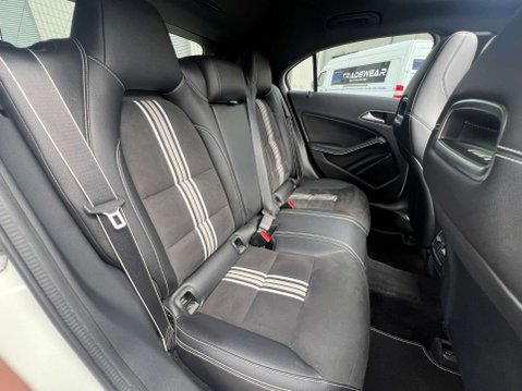 Mercedes-Benz A Class 2.1 A 200 WhiteArt Premium+ D Automatic 5dr - NATIONAL DELIVERY* 25