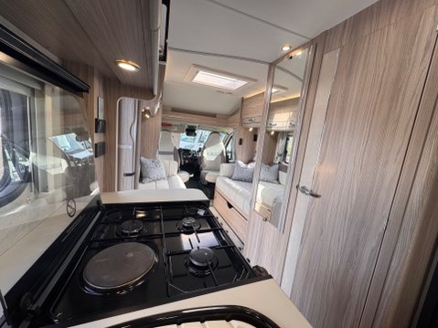 Elddis Autoquest 150 30