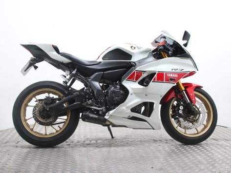 Yamaha R7 YZF R7 (YZF690)