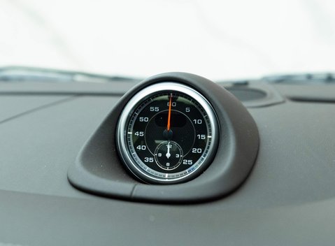 Porsche 911 (997) Sport Classic 12