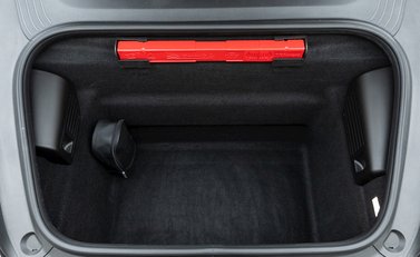 Porsche 911 Targa 4 GTS (991.2) Targa 29